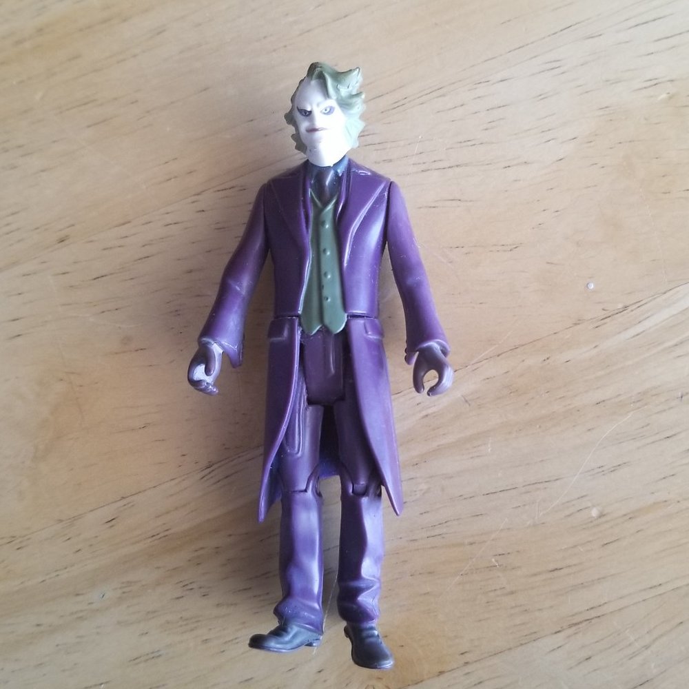 DC Comics Batman The Dark Knight Heath Ledger Joker